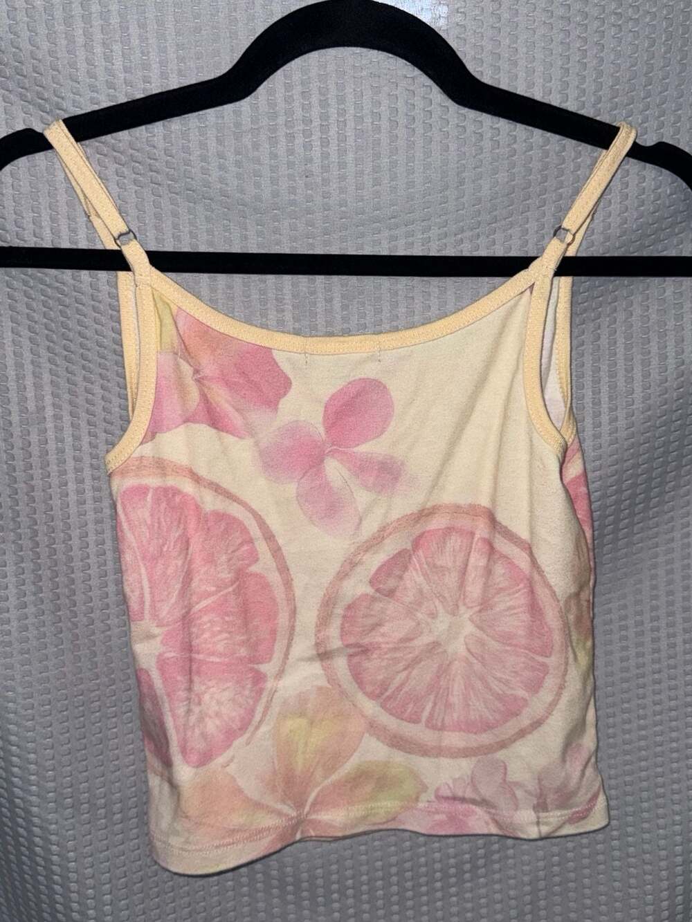 PS / LA PacSun Grapefruit Floral Cropped Cami Tank Top Size M - Picture 3 of 3